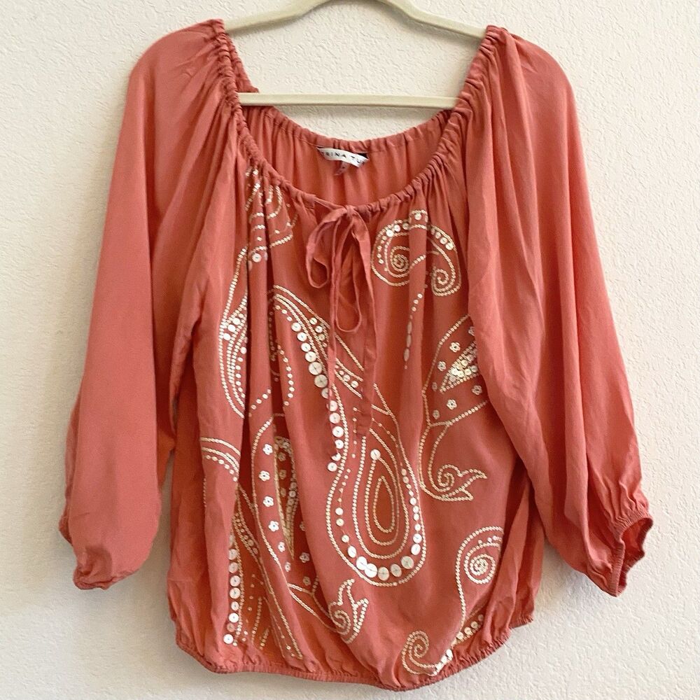 Trina Turk Coral 100% Silk Paisley Sequin Peasant Blouse Top Size P‎ Tie Front